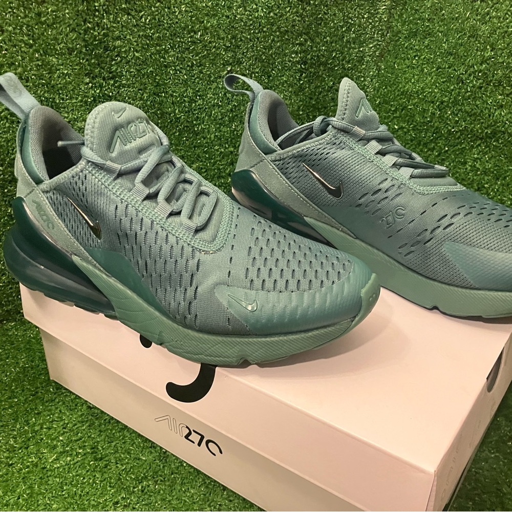 Nike Air Max 270 Women's Sneakers Size 9 HF5127-361 Bicoastal/Chrome